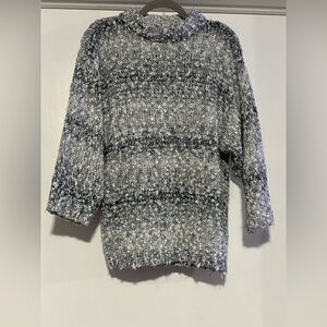 Elegant Black and Gray Women's  Sweater